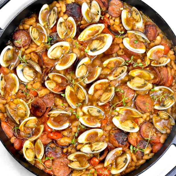 西班牙蛤蜊配辣香肠
